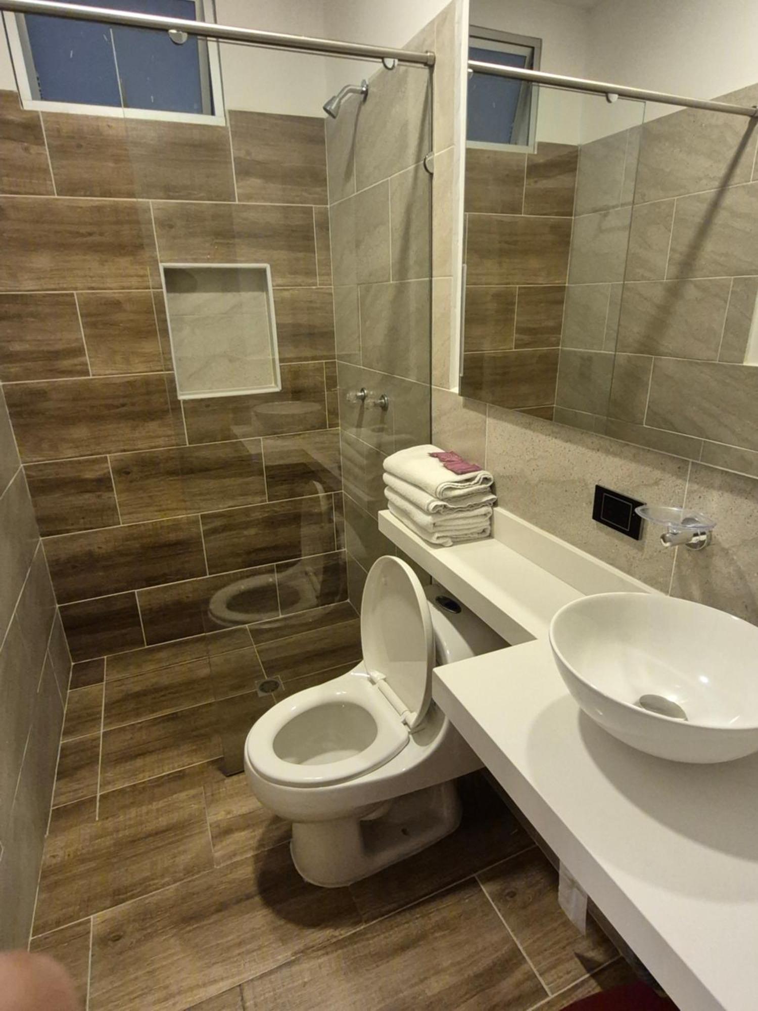 Hotel Spa Laureles Medellín Exteriör bild